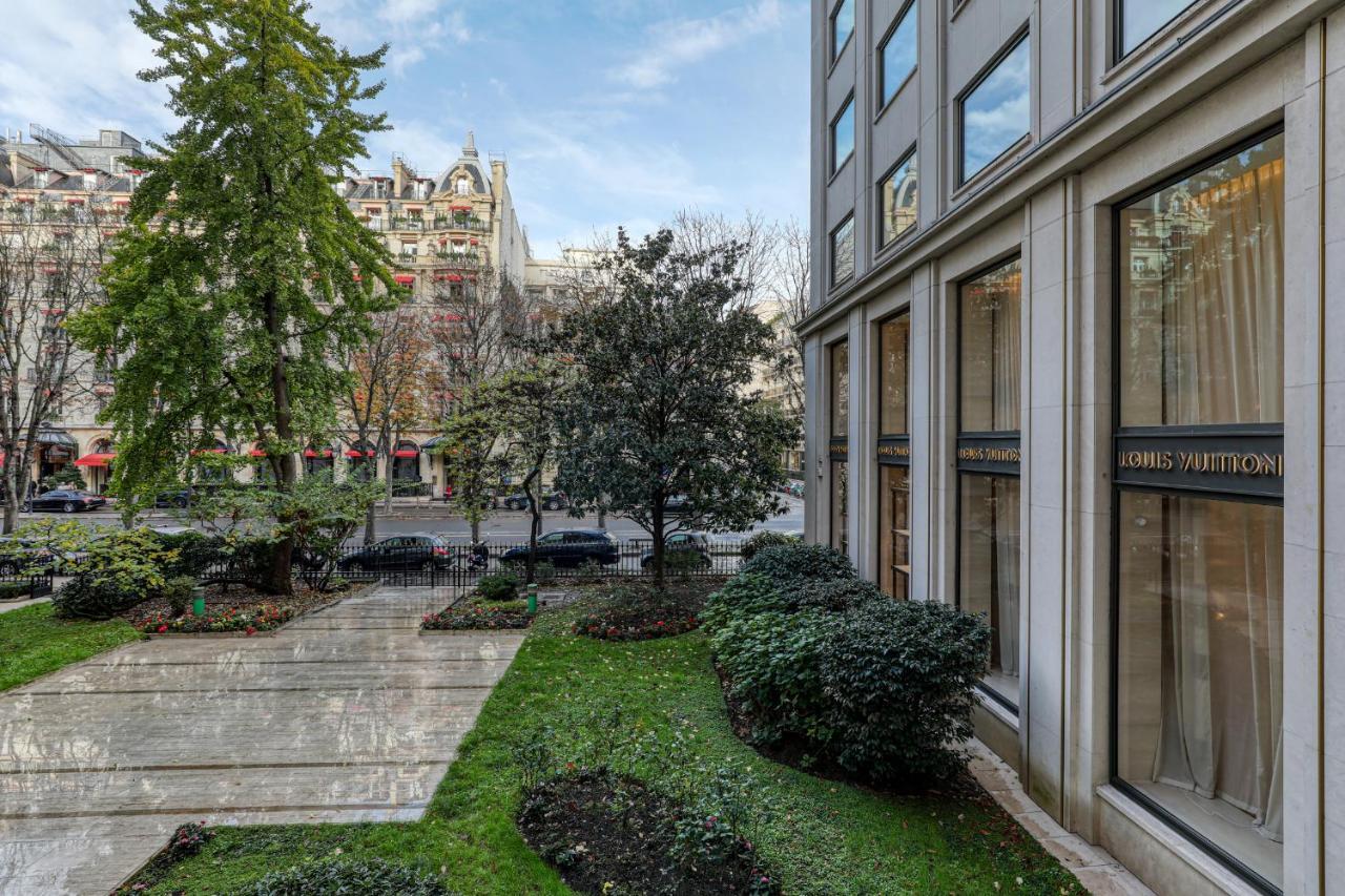 Montaigne Executive Suite Paris Exterior foto